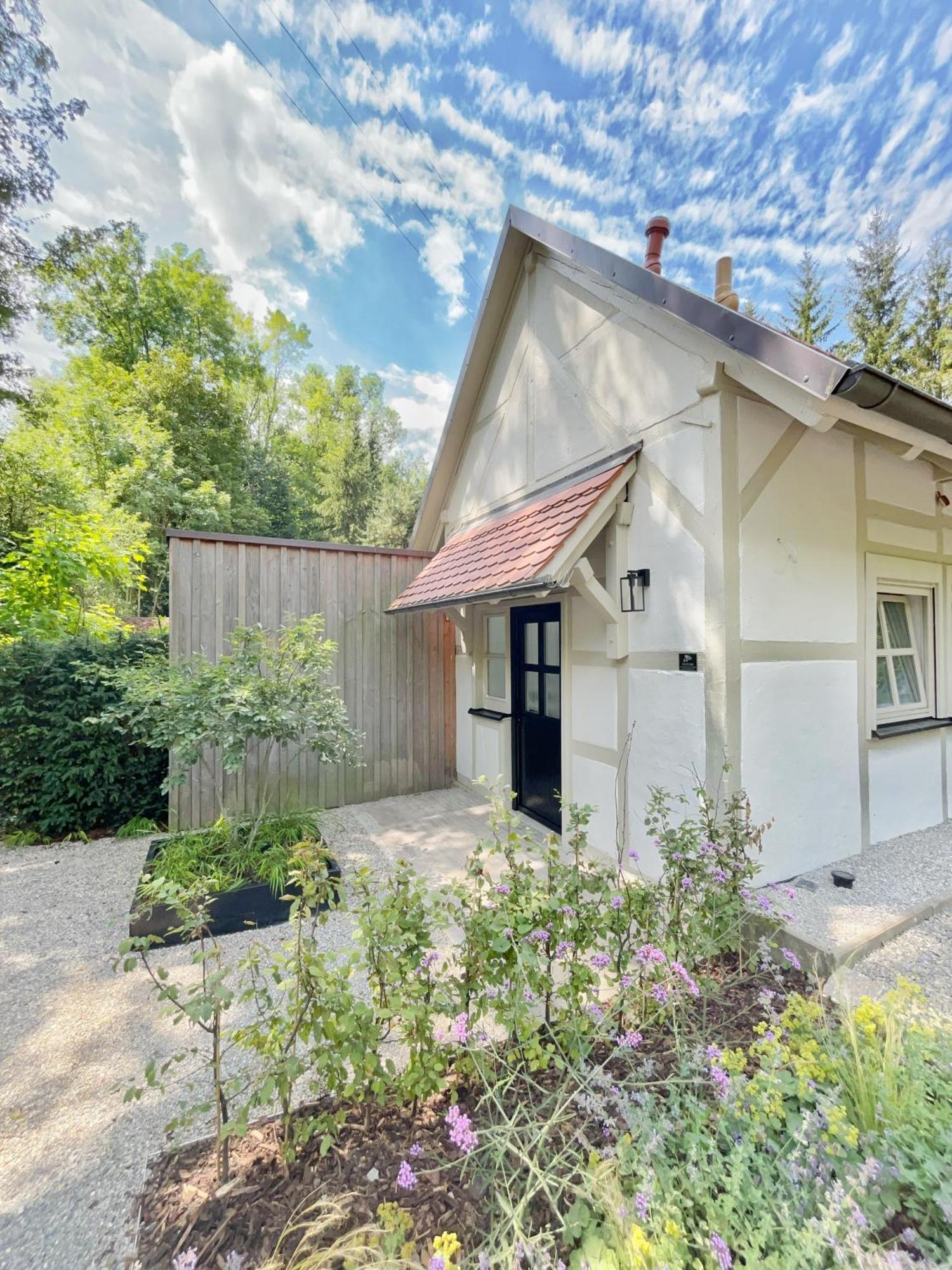 Tauberchalet I Boutique-Ferienhaus Mit Sauna, Whirlpool & Natur I 10Min Walk To Historic Old Town Rothenburg ob der Tauber Kültér fotó